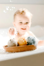 Load image into Gallery viewer, Noah&#39;s Ark Bath Toy Set